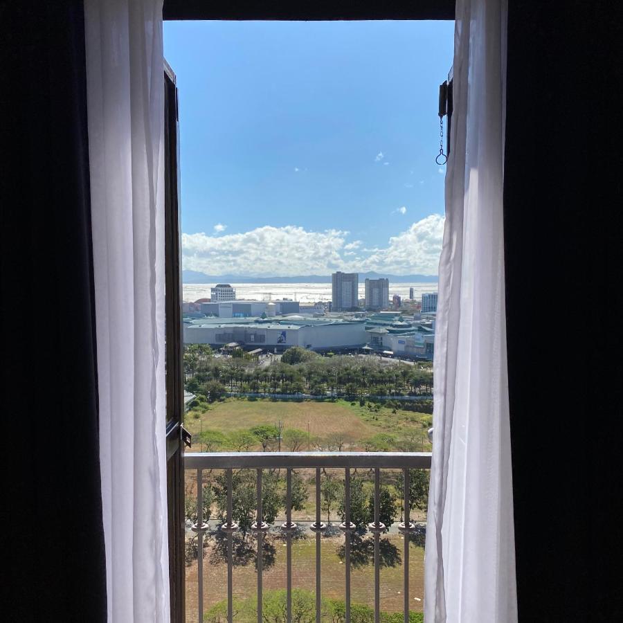 Parque Espana Residence Hotel Muntinlupa City Eksteriør bilde