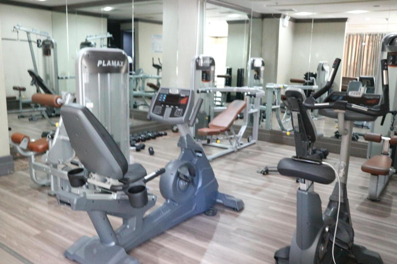 Parque Espana Residence Hotel Muntinlupa City Eksteriør bilde